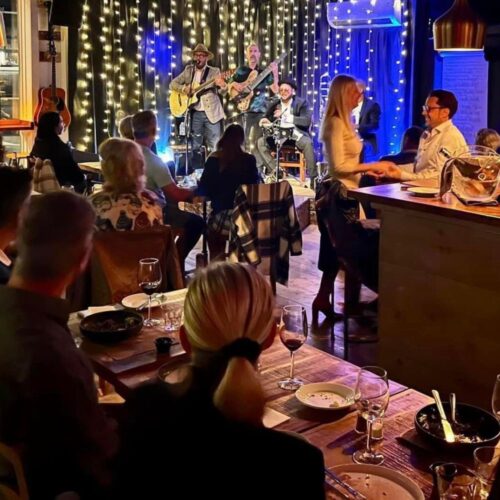 Spectacle Cafe Morin